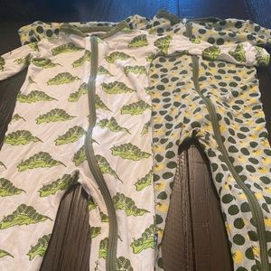 Bundle of Kickee Pants Footies Size 9-12 months